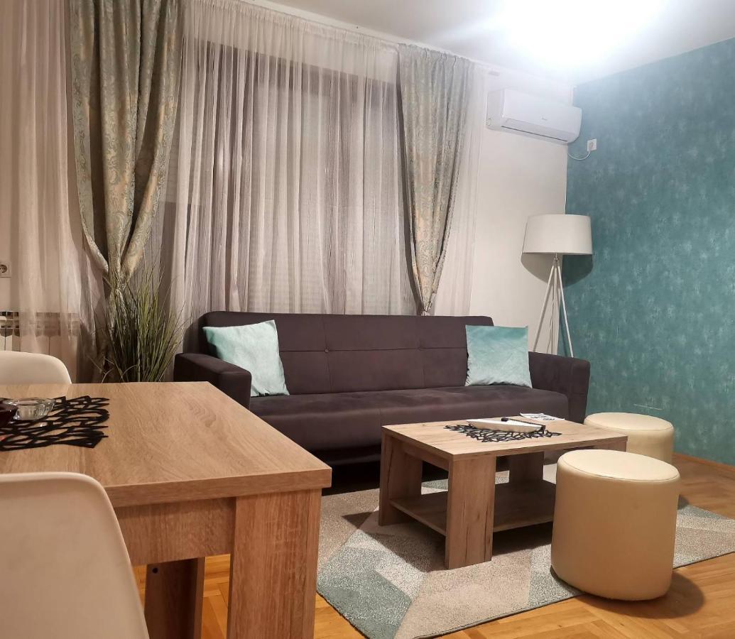 Max Apartamento Banja Luka Exterior foto